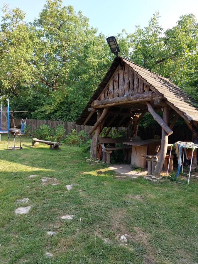 Agroturystyka Lipowewzgorze Domek Danusia Tereszpol 외부 사진
